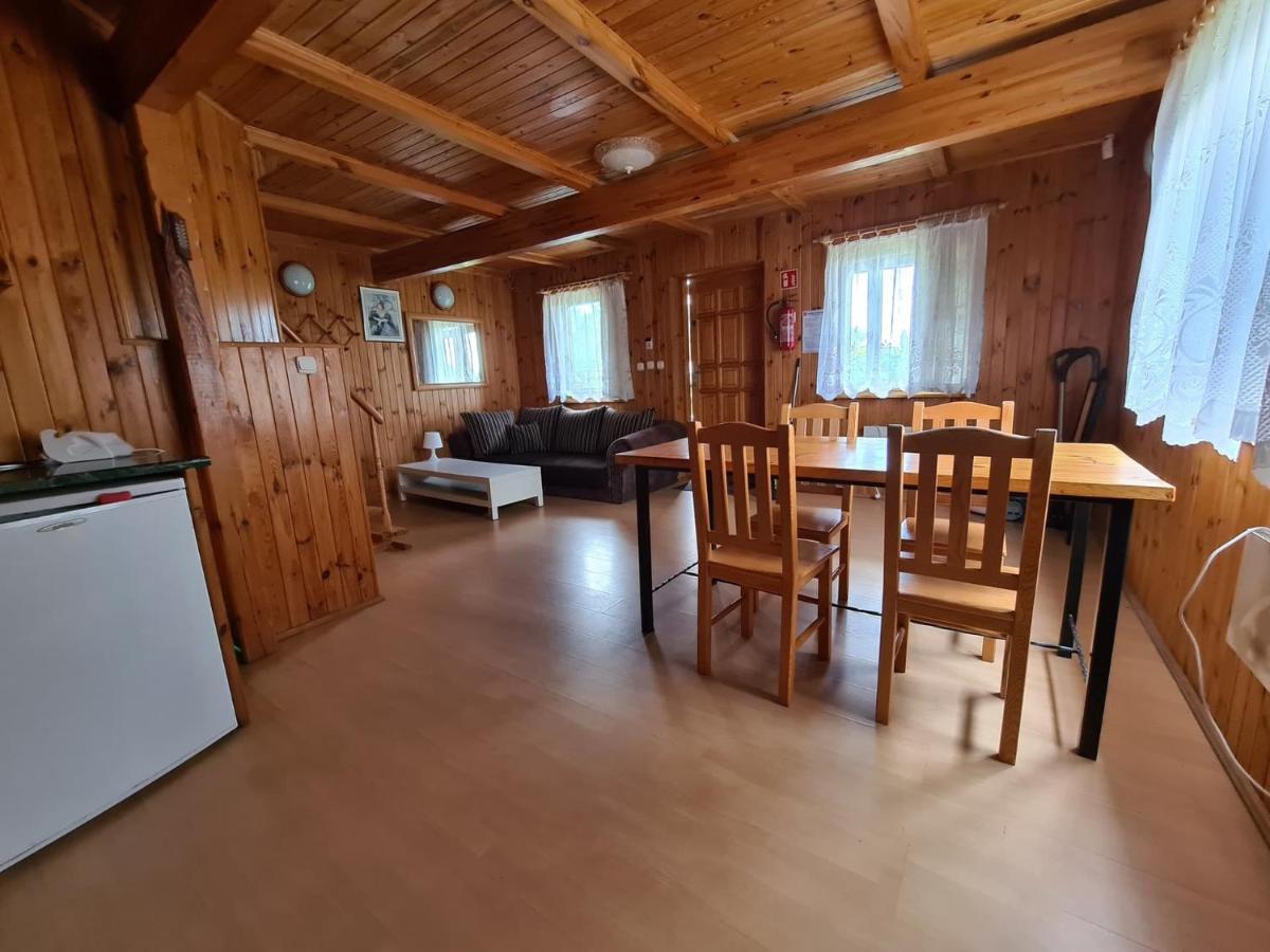 Dworek Tucholski Zblewo Buitenkant foto