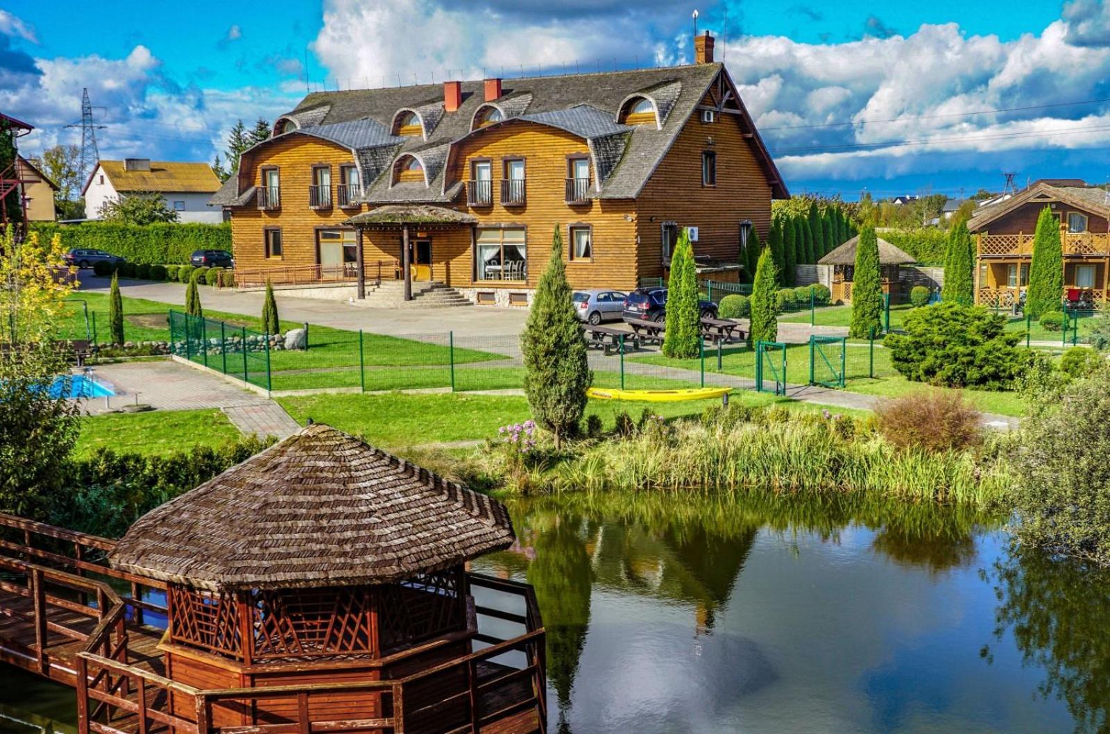 Dworek Tucholski Zblewo Buitenkant foto